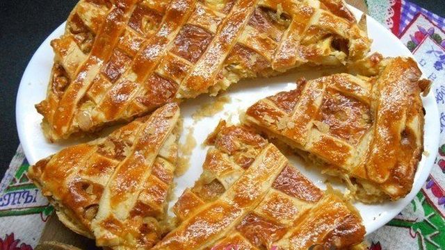 Луковый пирог — 10 вкуснейших рецептов с фото пирога с луком