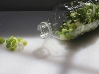 Заморозка зеленого лука в пластиковых бутылках